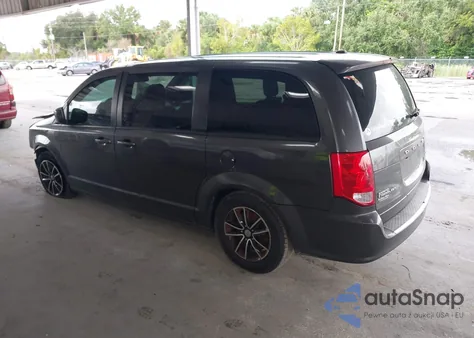 2019 Dodge Grand Caravan Gt z USA, uszkodzony, nr VIN 2C4RDGEG0KR619197
